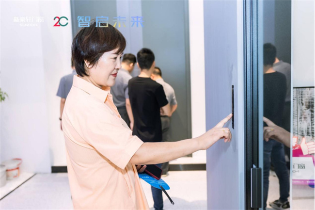 如约而智，新豪轩亮相广州建博会，开启全屋智能门窗新时代969.jpg