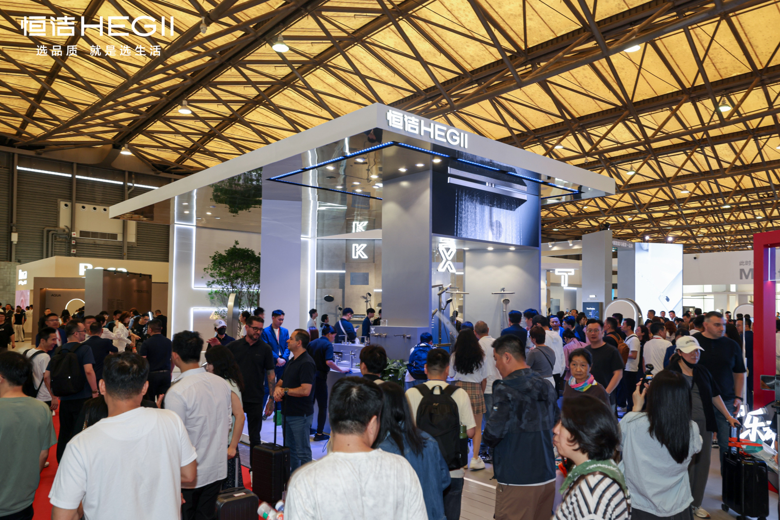 展会盛况1.jpg